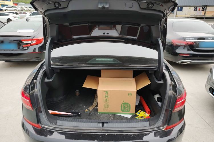 Used Volkswagen Passat 2022 330TSI Starry Luxury Edition