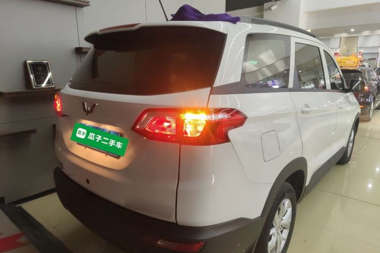 Used Wuling Hongguang S3 2019 1.5L Manual Standard Version China VI Standard
