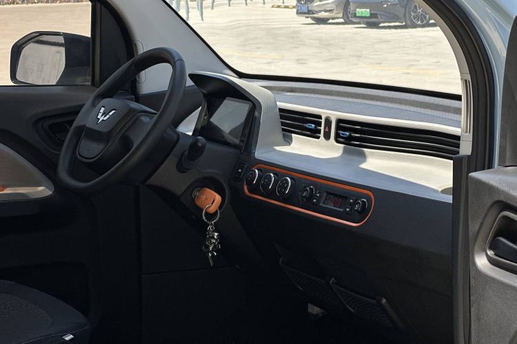 Used Wuling Hongguang MINIEV 2020 Enjoyment Model Lithium Iron Phosphate