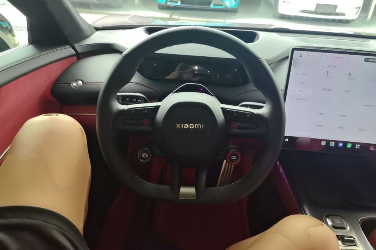 Used Xiaomi Auto SU7 2024 Four-Wheel Drive Ultra-Long Range Advanced Intelligent Driving Max Edition