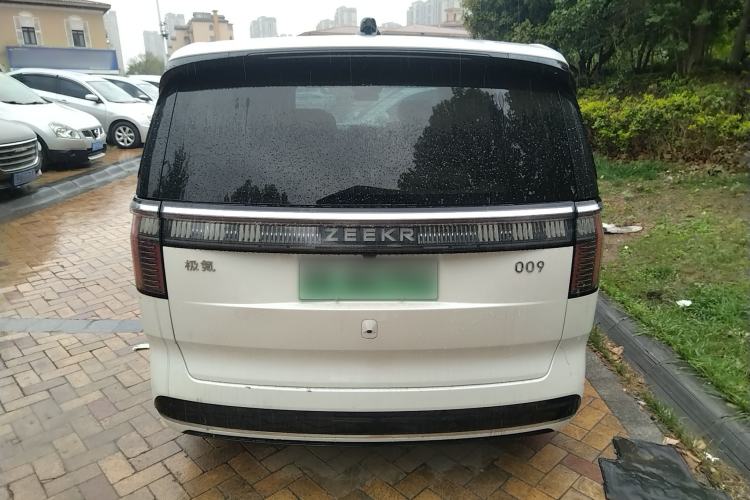 Used Zeekr 009 2022 WE Edition