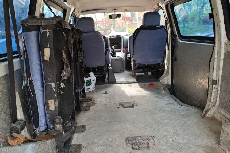 Used Foton Scenic G5 2021 2.0L Gasoline Commercial Version 6-Seater Multi-Purpose Passenger Vehicle 1TZS Left Rear Seat