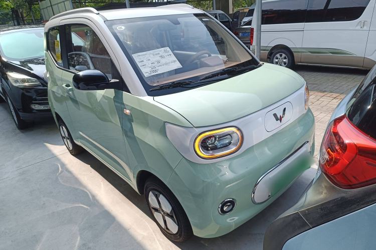 Used Wuling Hongguang MINIEV 2024 3rd Generation 215km Advanced Version