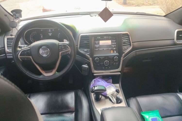 Used Jeep Grand Cherokee 2014 3.6L Elite Navigation Edition
