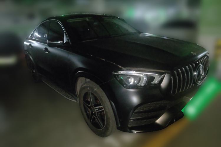 Used Mercedes-Benz GLE New Energy 2022 Restyled GLE 350 e 4MATIC Coupe SUV Front Right 45 Deg