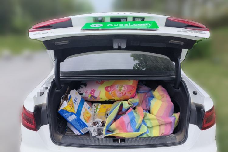 Used Audi A4L 2018 30th Anniversary Edition 40 TFSI Fashion Model Trunk