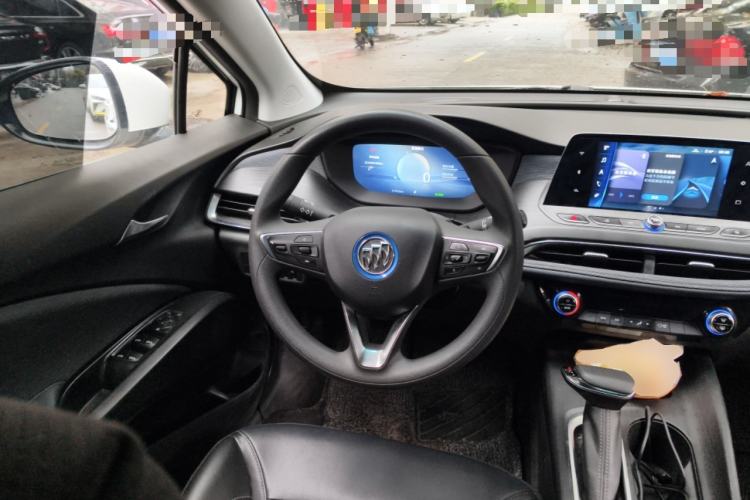 Used Buick Velite 6 2023 430km Range Commuter Version
