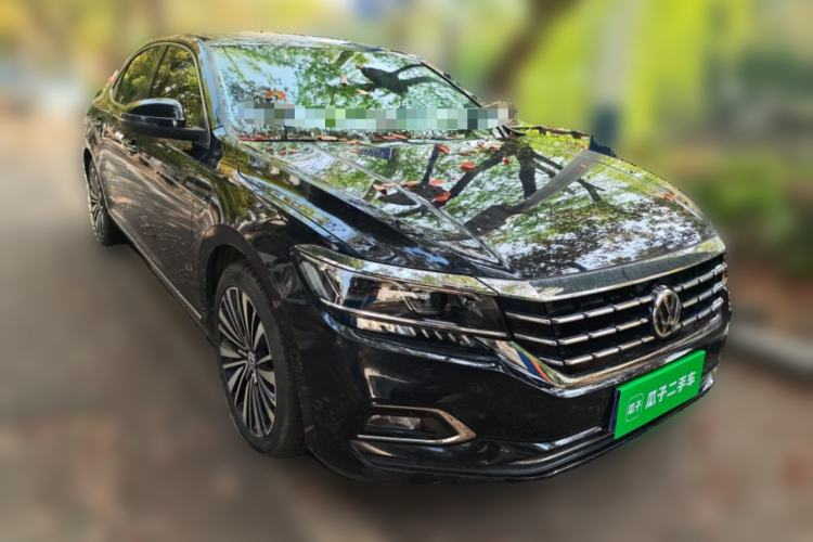 Used Volkswagen Passat 2019 330TSI Luxury Edition China VI Standard
