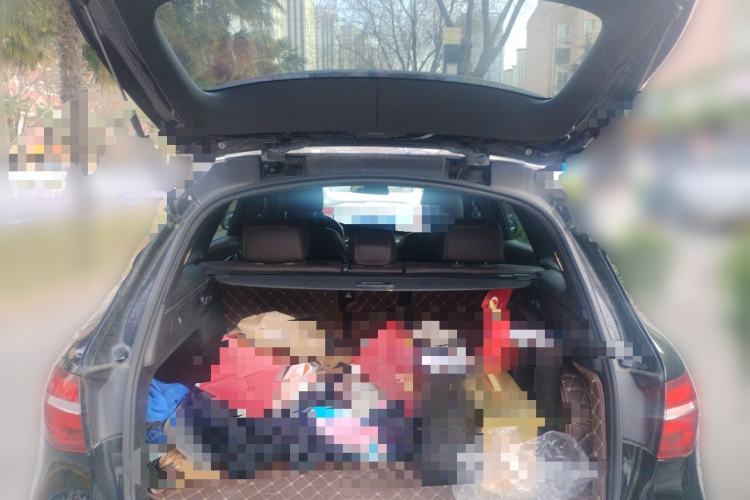 Used Mercedes-Benz GLC 2019 Facelift GLC 260 L 4MATIC Luxury Model Trunk