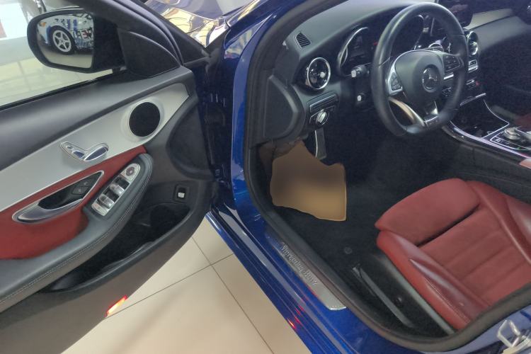 Used Mercedes-Benz C-Class 2017 Restyled C 200 Sport Edition Driver Seat