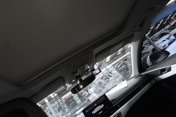 Used Audi A4L 2020 40 TFSI Luxury Dynamic Model
