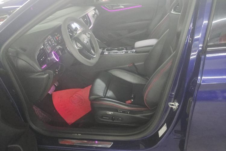 Used Buick Regal 2021 GS 28T Prestige Model