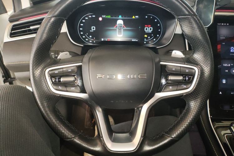 Used Roewe i6 MAX 2020 300TGI Automatic Cool & Stylish Skyroof Edition