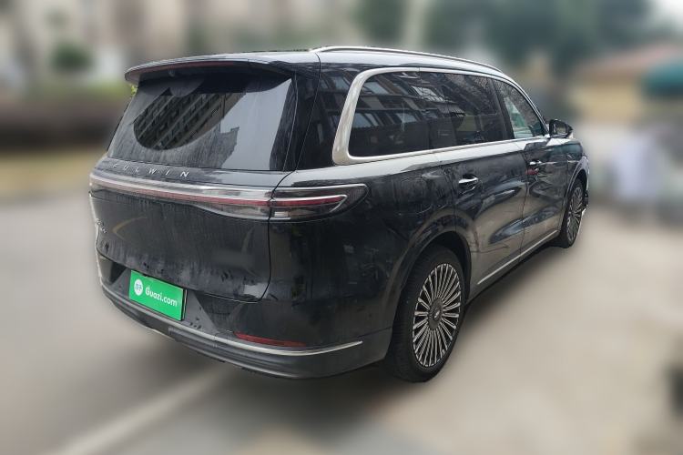 Used Chery T11 2026 Model 220 All-Wheel Drive Dual IMAX Theater Edition
