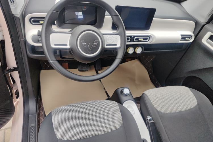 Used Wuling Hongguang MINIEV 2024 3rd Generation 215km Advanced Version Center Console