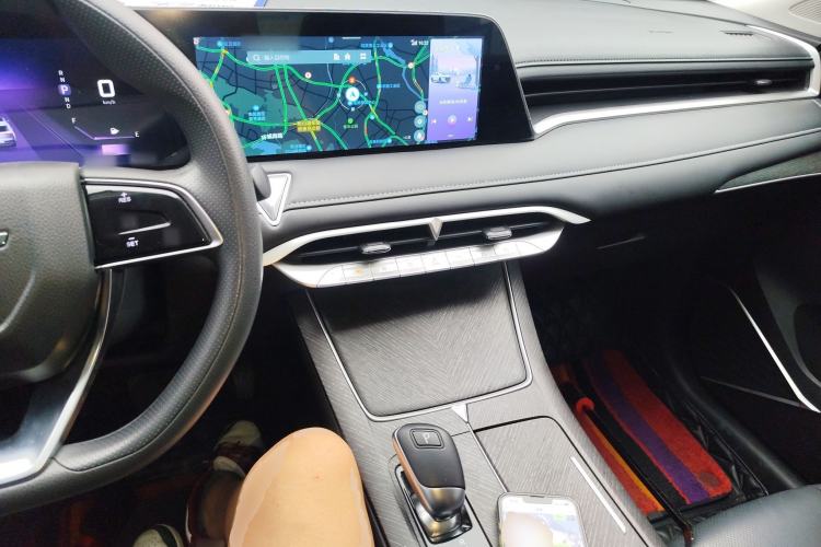 Used Venucia V 2021 260T Idol Edition