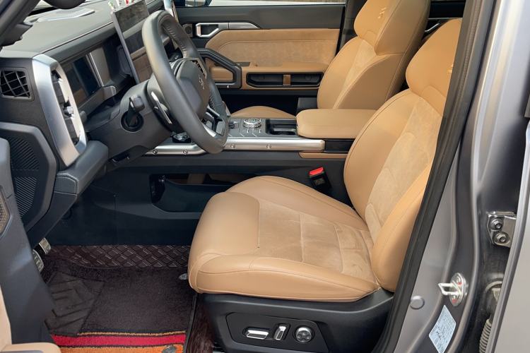 Used JETOUR Traveler 2023 2.0T All-Wheel Drive CrossPRO+ Left Front Seat