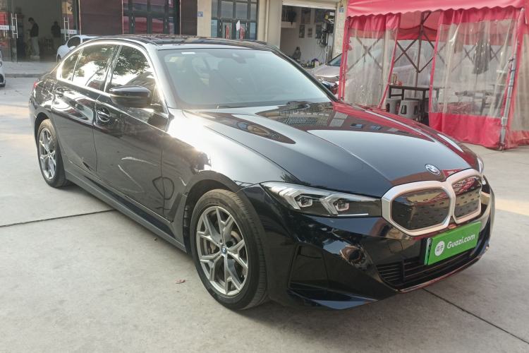 Used BMW i3 2024 eDrive 35 L
