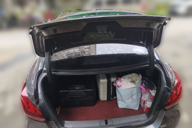 Used MG 5 2021 Revised Version 180 DVVT CVT Youth Luxury Edition