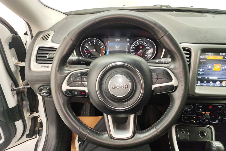 Used Jeep Compass 2017 200T Automatic Family Edition