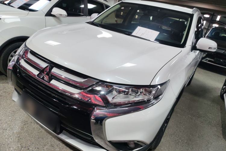 Used Mitsubishi Outlander 2018 2.4L 4x4 Elite Edition 5 Seats