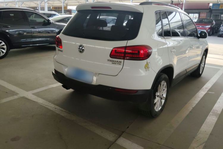 Used Volkswagen Tiguan 2017 300TSI Automatic Two-Wheel Drive Silk Road Luxury Edition Rear Right 45 Deg
