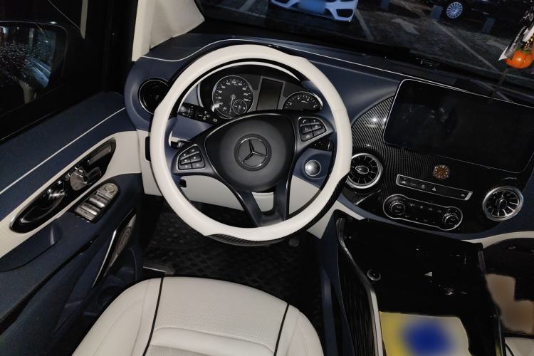 Used Mercedes-Benz Vito 2021 2.0T Business Version 7 Seats
