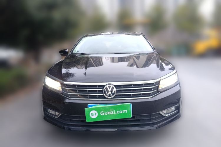 Used Volkswagen Passat 2017 330TSI DSG Luxury Edition
