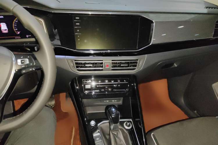 Used Volkswagen Tayron 2020 330TSI Two-Wheel Drive Luxury Connected Pro Edition
