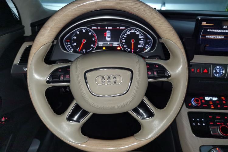 Used Audi A8 2013 A8L 45 TFSI quattro Comfort model
