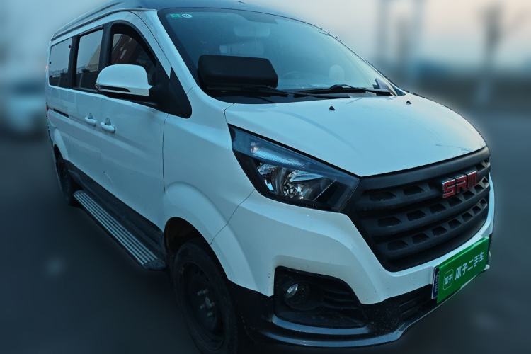 Used Jinbei Gold Hiace M Classic 2022 Panda Edition 1.5L Travel Lion Passenger Van 7 Seats