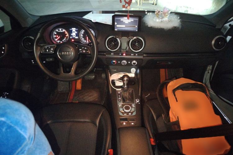 Used Audi A3 2020 Limousine 35 TFSI Fashion Edition China VI Emission Standard
