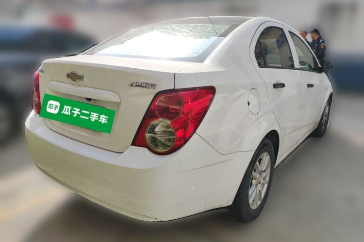 Used Chevrolet Aveo Sonic 2011 Sedan 1.4L MT SL Rear Right 45 Deg