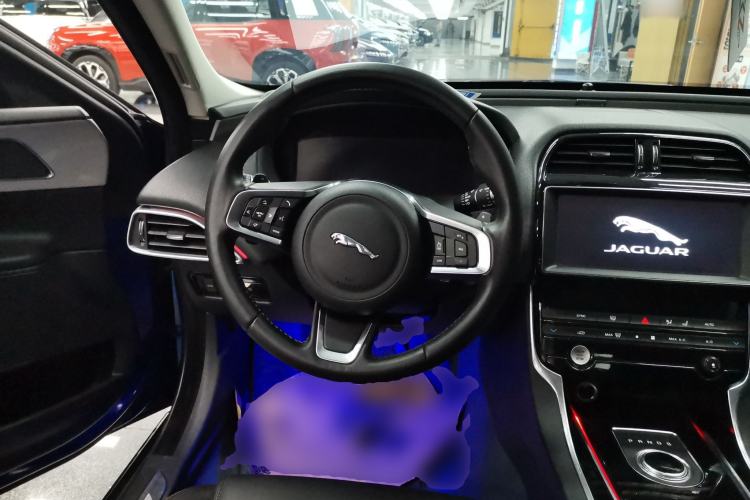 Used Jaguar XEL 2018 2.0T 250 PS Premium Edition