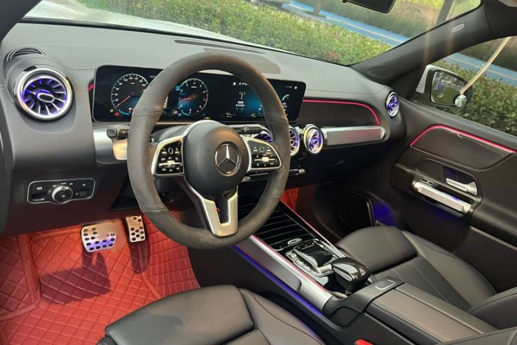 Used Mercedes-Benz GLB 2020 Updated GLB 200 Dynamic Edition Interior 2