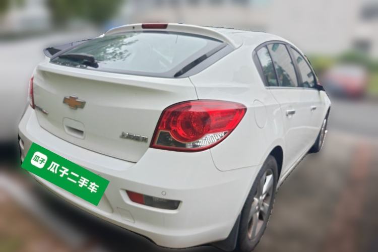 Used Chevrolet Cruze 2013 Hatchback 1.6T Automatic Flagship Model
