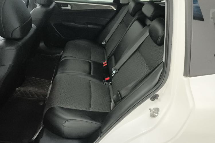 Used Honda Jade 2020 1.8L automatic Comfort version
