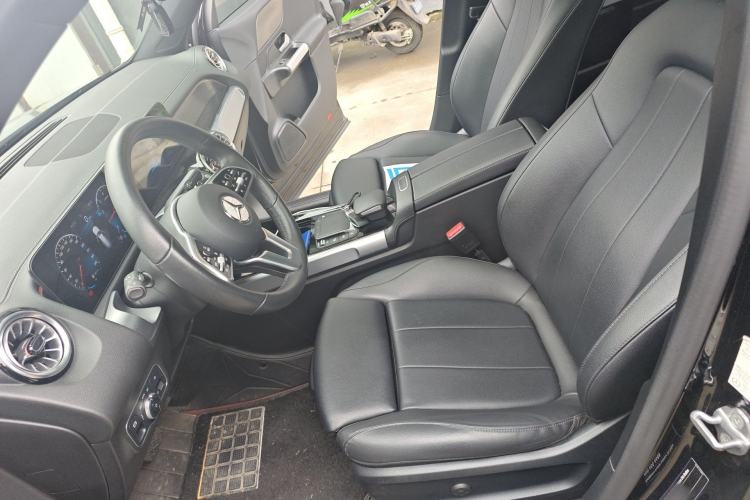Used Mercedes-Benz GLB 2021 GLB 200 Dynamic Edition Left Front Seat