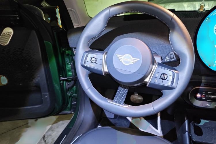 Used MINI Electric MINI COOPER 2024 452km COOPER SE Artist