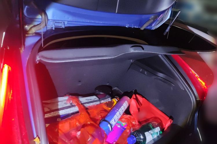 Used Volvo V40 2015 1.6T Zhiya Edition Trunk