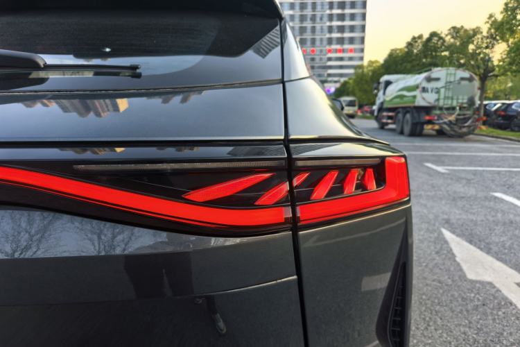 Used Changan UNI-Z New Energy 2025 Model, Smart New Blue Whale 125km Battleship+ Version
