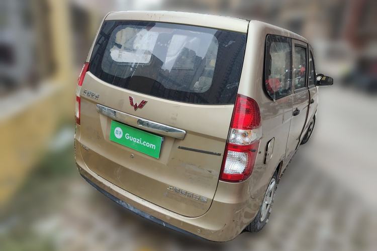 Used Wuling Hongguang 2014 1.5L Base Version
