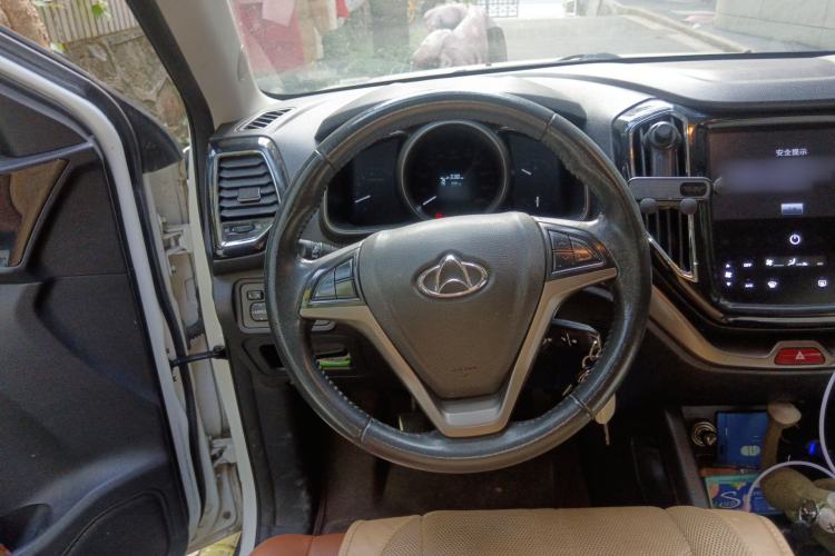 Used CHANGAN OSHAN CX70 2016 1.6L Manual Luxury Model