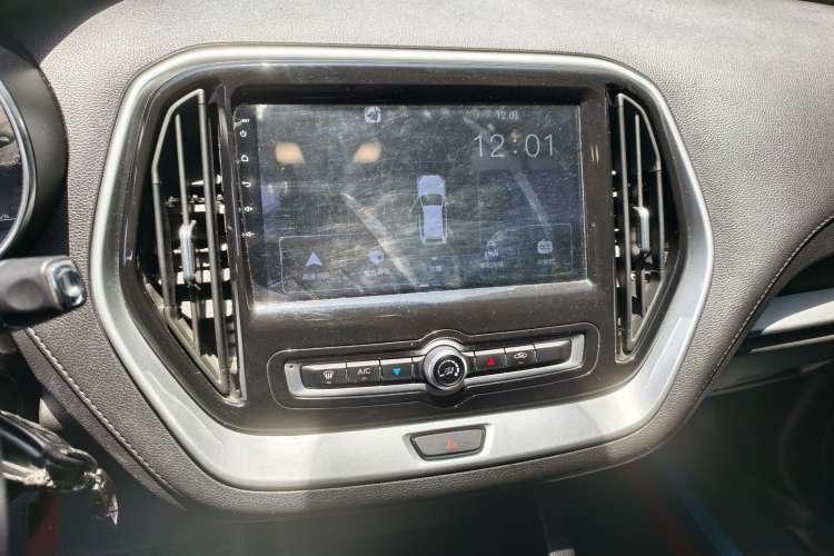 Used JETOUR X70M 2020 Revised 1.5T Manual Partner Version 5-Seater
