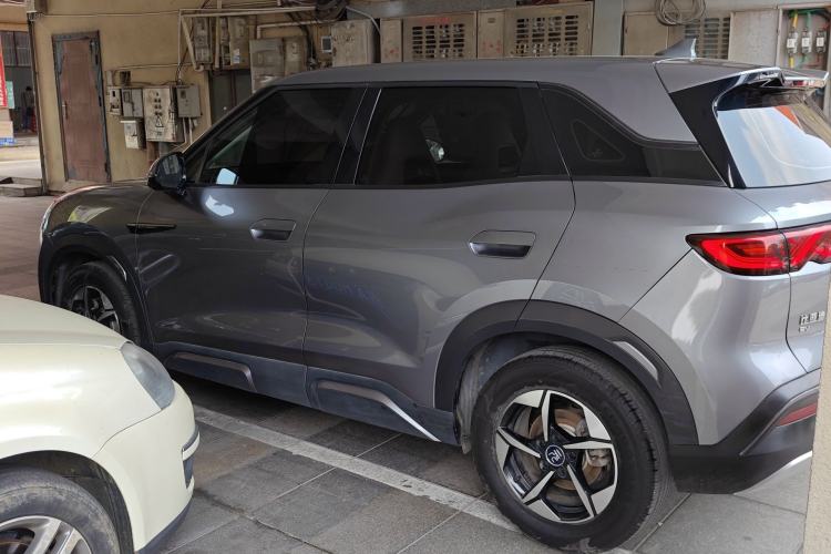 Used BYD Yuan UP 2024 401KM Leading Edition Rear Left 45 Deg