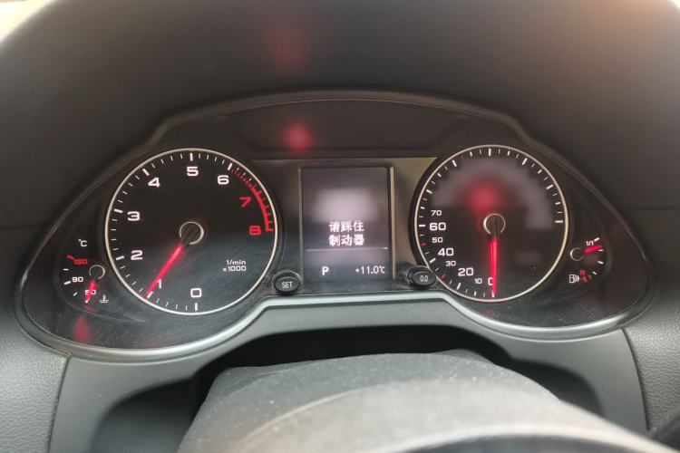 Used Audi Q5 2015 40 TFSI Technology Edition Instrument Cluster