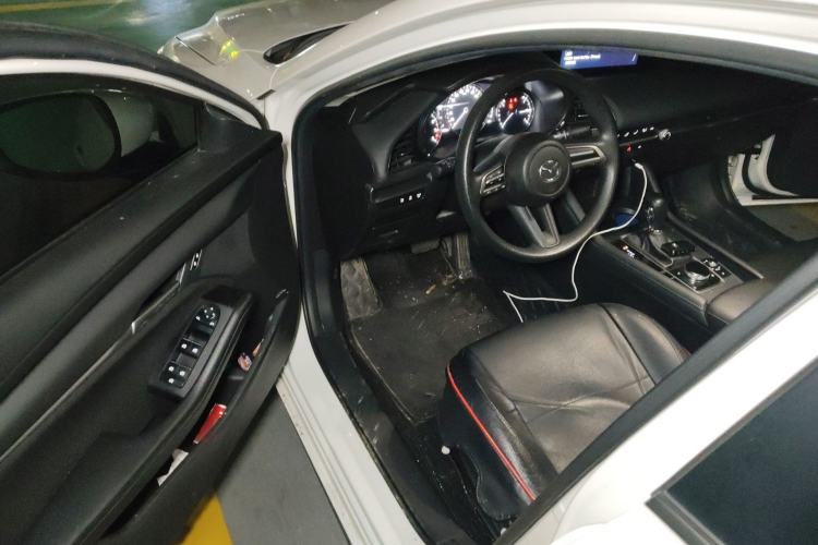 Used Mazda Mazda 3 Axela 2021 2.0L Automatic Zhiqing Edition