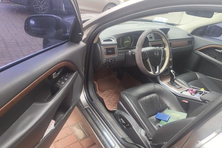 Used Volvo S80L 2014 2.0T T5 Smart Luxury Edition
