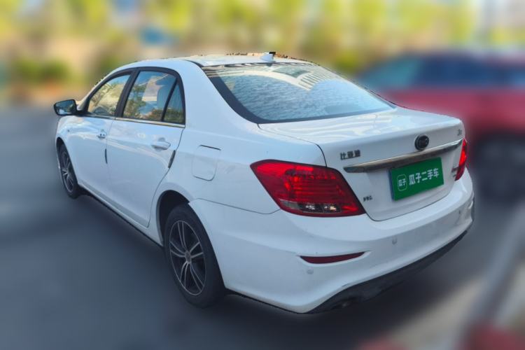 Used BYD Surui 2015 1.5L Automatic Luxury Model
