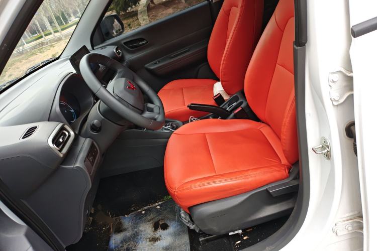 Used Wuling Hongguang New Energy 2024 All-Electric Model 300KM Standard Version